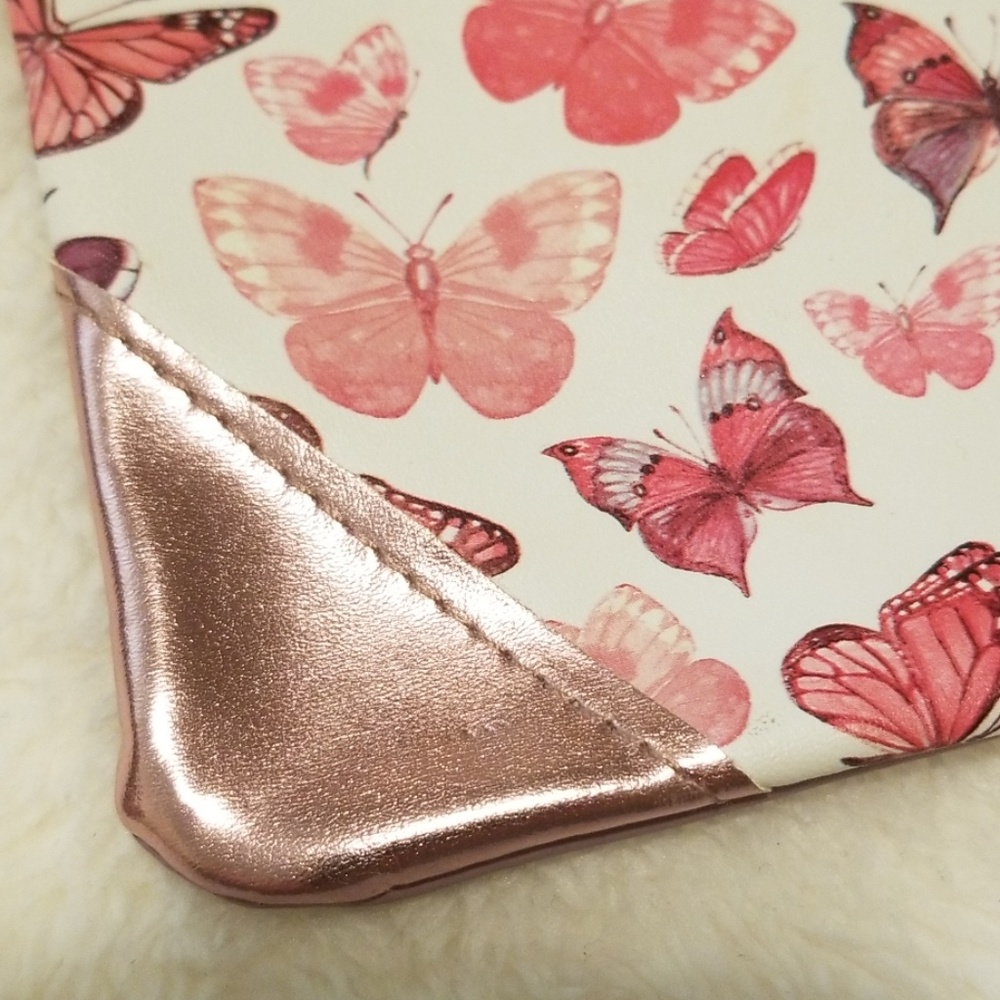 Ipsy bag - Picture 3 of 4